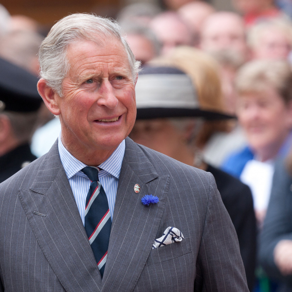 Sob nova direção: Charles 3º manda demitir 100 funcionários do alto escalão da monarquia britânica