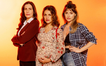 Inédito no Brasil, espetáculo “Terremotos” tem montagem que flerta com o cinema, a ópera e o musical