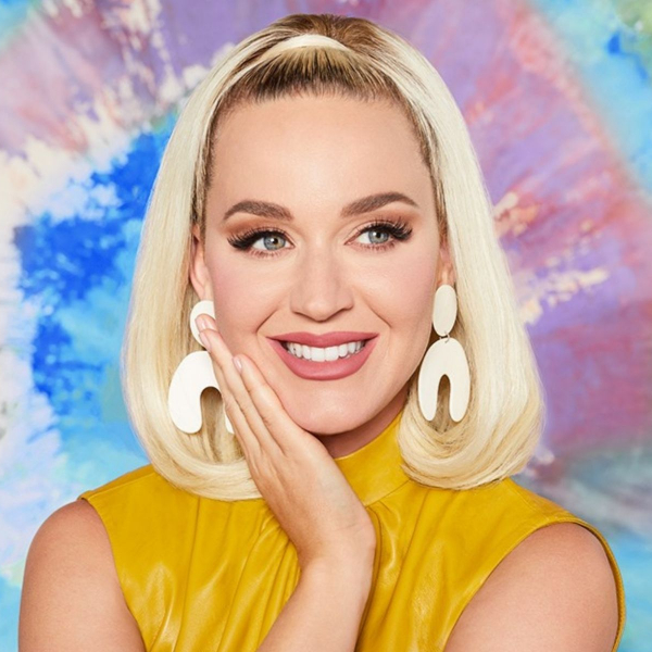 Madrinha de Navio? Katy Perry fala sobre seu novo “título”. Vem saber!