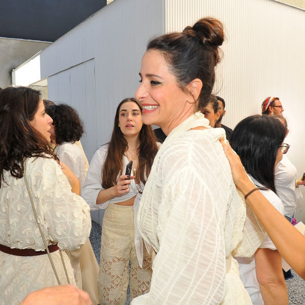 Paula Raia mistura sonho e realidade em nova coleção de inverno