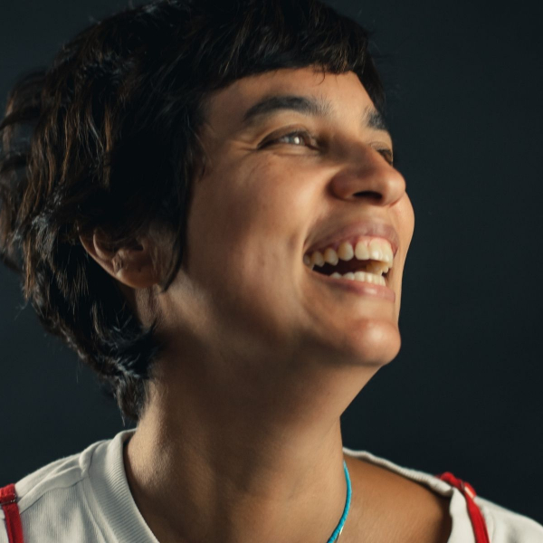 Renata Corrêa fala sobre novo livro: “Quis trazer vivências íntimas das mulheres que são silenciadas”