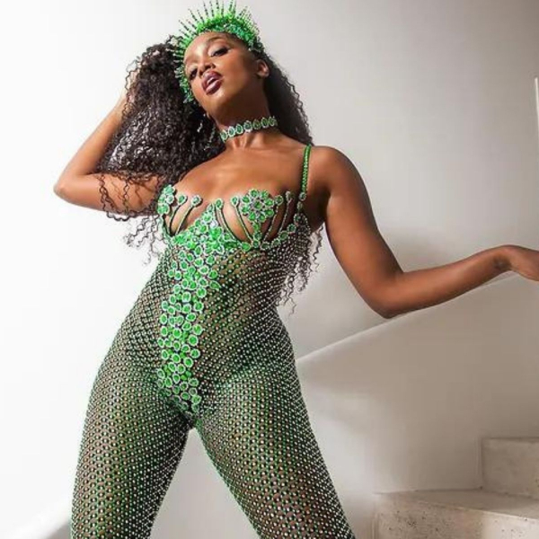 Rainha de bateria da Imperatriz, Iza fala sobre importância do título: “Resgatar cultura que é negra e ancestral”