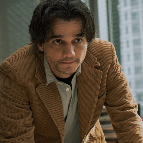 Série com Wagner Moura e Elisabeth Moss, “Iluminadas” estreia sexta na Apple TV+