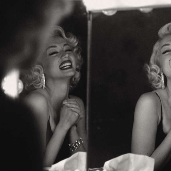 Representantes de Marilyn Monroe saem em defesa de Ana de Armas após críticas por sotaque em cinebiografia