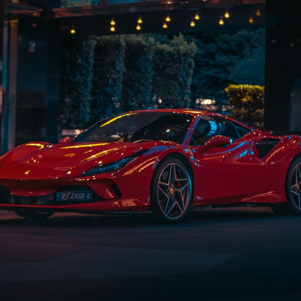 De bolsa da Hermès a carrões da Ferrari, os ativos colecionáveis estão em alta no mercado. Vem saber!