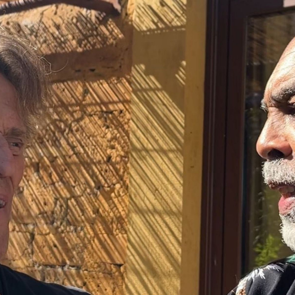 Em turnê com a família pela Europa, Gilberto Gil encontra com o ator Williem Dafoe, vilão icônico de ‘Homem-Aranha’