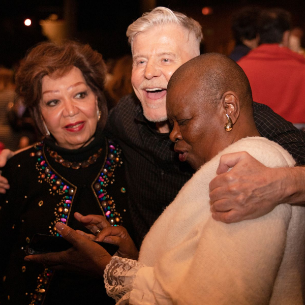 Com direção de Miguel Falabella, musical em homenagem a Alcione tem pré-estreia no Teatro Sérgio Cardoso