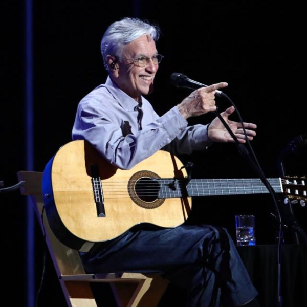 Caetano Veloso, 80: vem ver quem estava na plateia do show que celebrou o aniversário do cantor no Rio