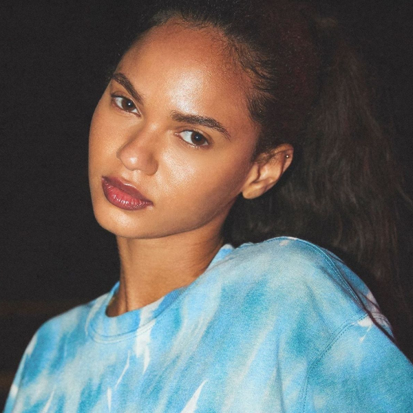 Após chamar atenção de Kanye West e Kim Kardashian, Juliana Nalú mira voos mais altos: ‘Brasil precisa de top negra’