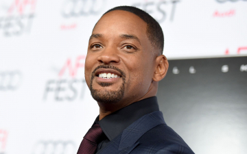Primeiro filme de Will Smith após tapa do Oscar é recebido com aplausos em sessão nos EUA
