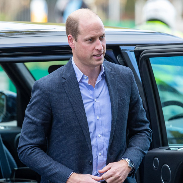 Príncipe William diz que jamais perdoará Harry após novos ataques à realeza em série documental: ‘Desrespeito’