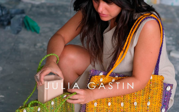 Desejo do dia: bolsa de palha com búzios de Julia Gastin