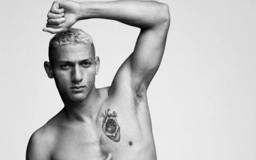 Richarlison homenageia Pelé, Ronaldo Fenômeno, Neymar e a si mesmo em tatuagem