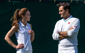 Kate Middleton e Roger Federer se enfrentam em partida de tênis em Wimbledon