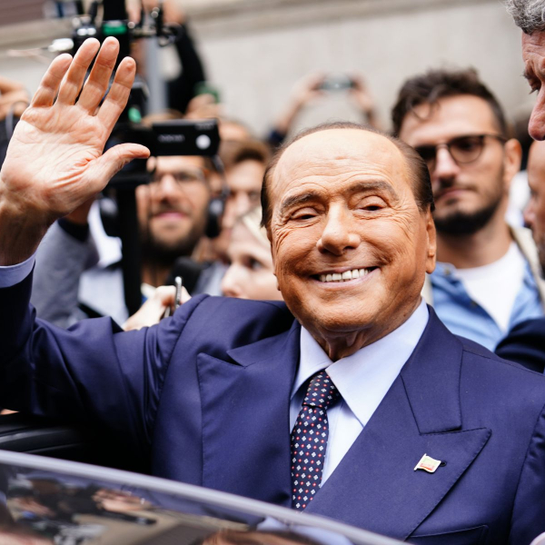 Itália tem cinco novos bilionários, todos herdeiros de Berlusconi