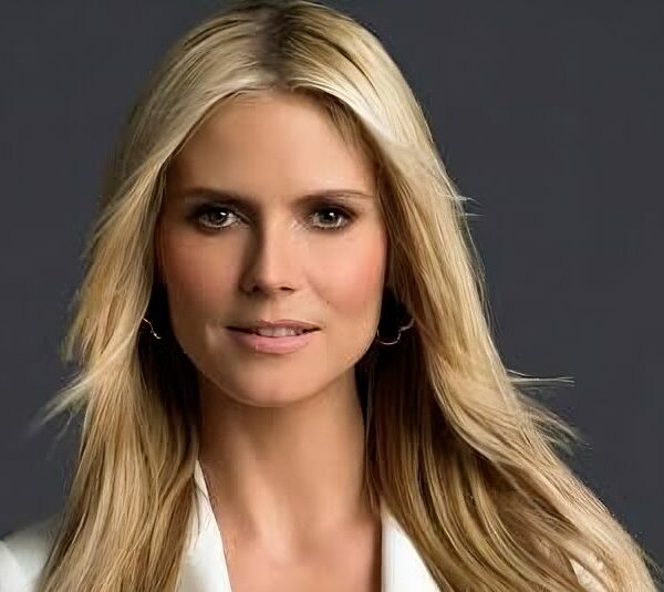 Heidi Klum, a verdadeira supermodelo, continua em alta