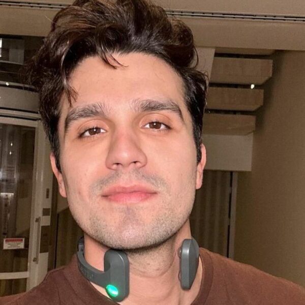 Luan Santana aparece pela primeira vez após ser hospitalizado