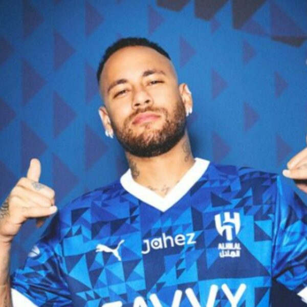 Neymar: Assessoria quebra silêncio sobre possível filha do jogador