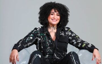 Em turnê pelo país, comediante Niny Magalhães celebra ascensão e luta por visibilidade feminina no humor: ‘Espero ver o resultado ainda na minha geração’