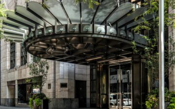 Four Seasons Hotel New York reabre com luxo renovado e exclusividade em Manhattan