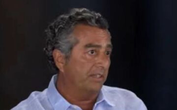 Entrevista com Dr. Roberto Zeballos