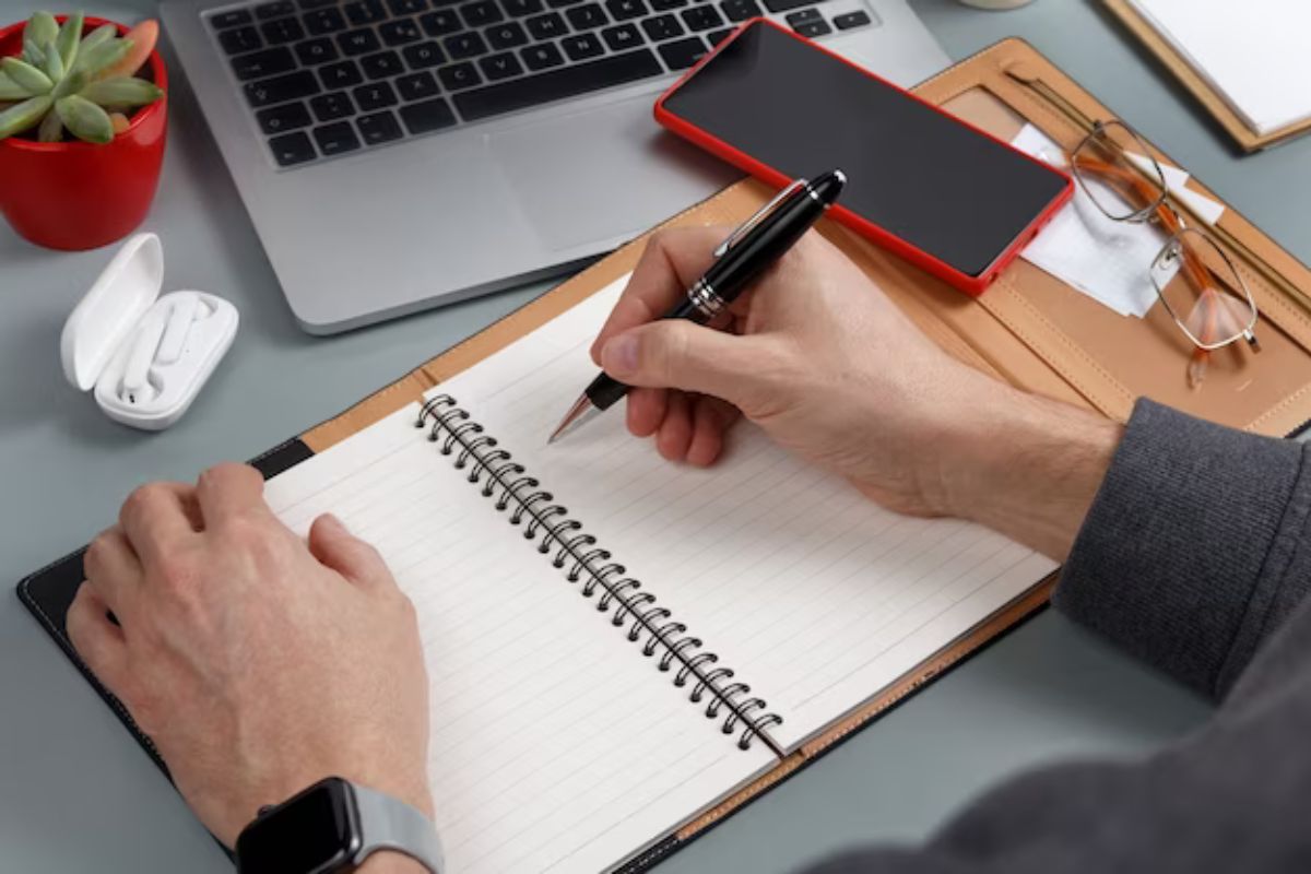 Dicas para organizar sua agenda e evitar estresse em 2025
