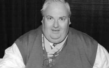 Morre Simon Fisher-Becker, ator de “Harry Potter” e “Doctor Who”, aos 63 anos