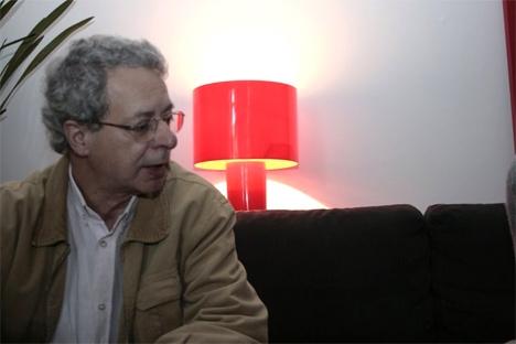 A Casa Glamurama recebe, logo mais, às 18 horas, uma visita mais do que especial. É que Frei Betto aceitou nosso convite e vem nos honrar com uma palestra a portas fechadas.