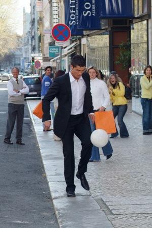 On holiday in New York , Cristiano Ronaldo has been a huge success around the streets of the big apple.